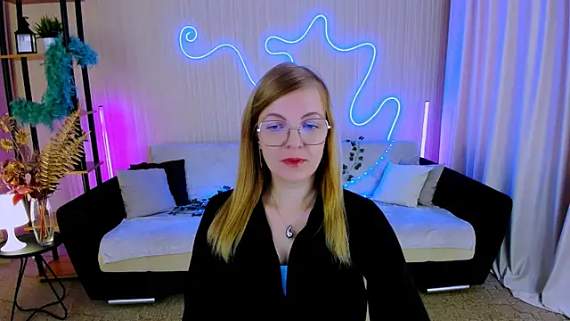 YourUniverser online show from 09.29.25