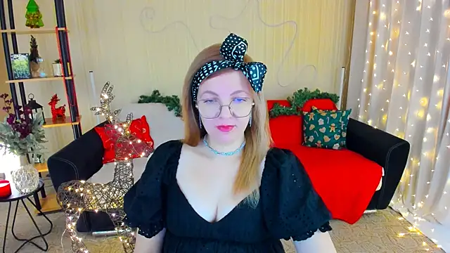 YourUniverser online show from 12.22.25