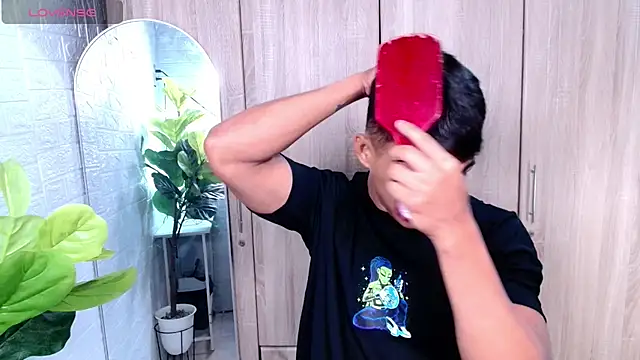 PinooyMilker online show from 02.09.26