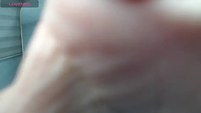 Snapshot of Luna_Star_v chatting on 09.21.25 Luna Star v online show from 09.21.25