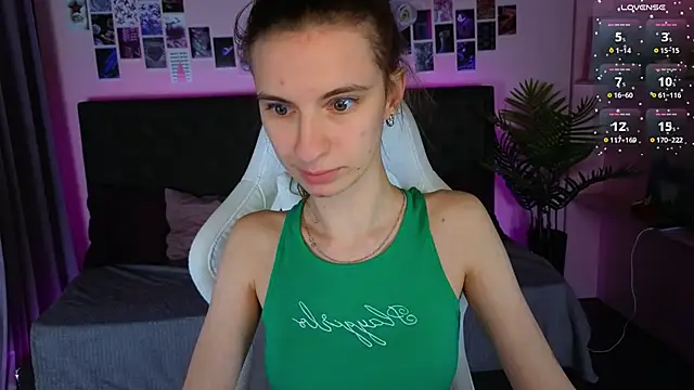 kaleriyaa  online show from 11.19.25