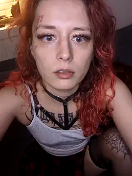 marijacucu online show from 10.18.25