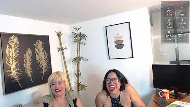 EvaMontenegro online show from 12.22.25