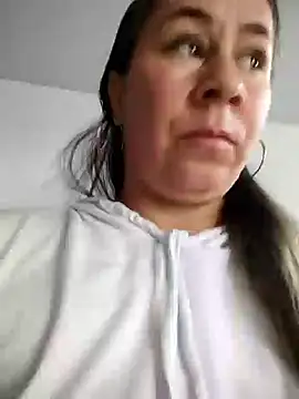 Snapshot of Nala1986 chatting on 10.14.25 Nala1986 online show from 10.14.25