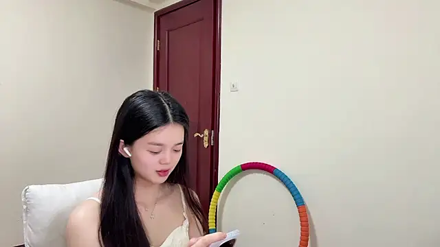 Nicole-13 online show from 04.13.26