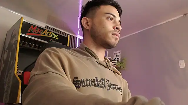 Bastian MCcormick online show from 09.19.25