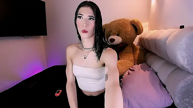 fhalon foxxxys  online show from 04.15.26