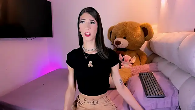 fhalon foxxxys  online show from 04.26.26