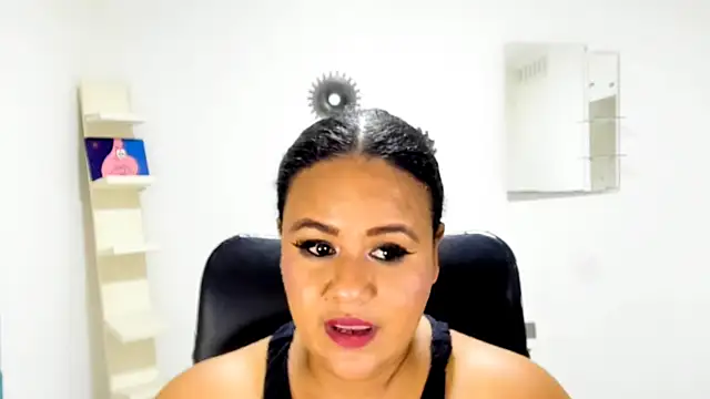 Snapshot of brent_rossy chatting on 11.08.25 brent rossy online show from 11.08.25