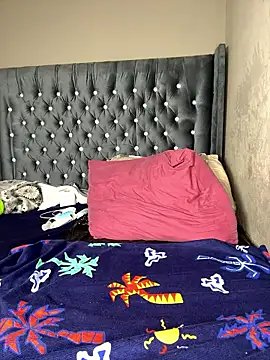 Snapshot of Kikie23 chatting on 11.19.25 Kikie23 online show from 11.19.25