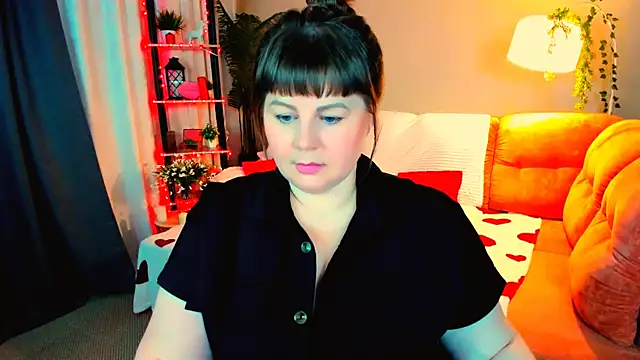 CrystaalStaar online show from 04.04.26