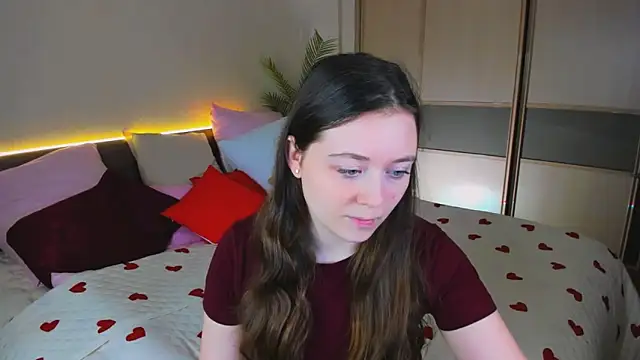 AlluringLookk online show from 03.16.26