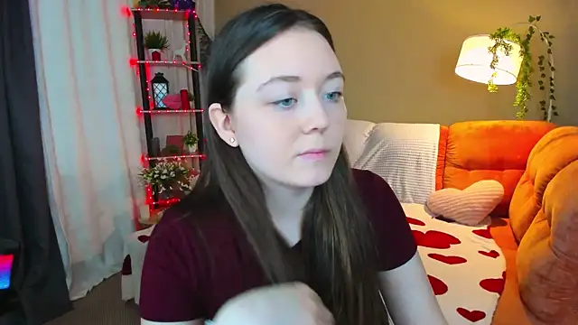 AlluringLookk online show from 04.05.26