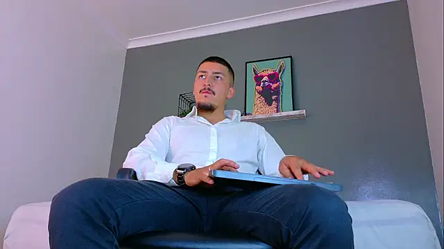 MrFox   online show from 04.15.26