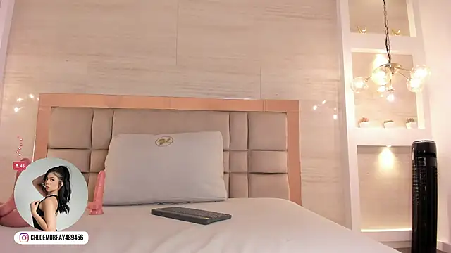 Snapshot of chloe_murray chatting on 03.28.26 chloe murray online show from 03.28.26