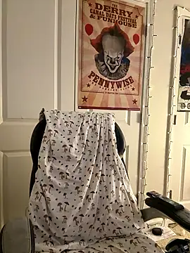 Snapshot of CharmingMaddie chatting on 01.09.26 CharmingMaddie online show from 01.09.26