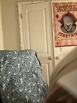 CharmingMaddie online show from 04.15.26