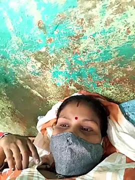 Love-pari077 online show from 09.18.25