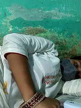 Love-pari077 online show from 09.23.25