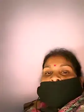 Love-pari077 online show from 10.30.25