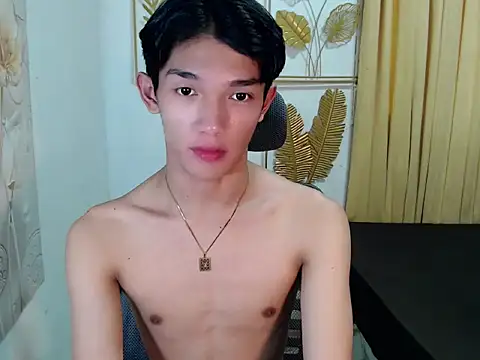 fuckerfriendsxx online show from 03.18.26