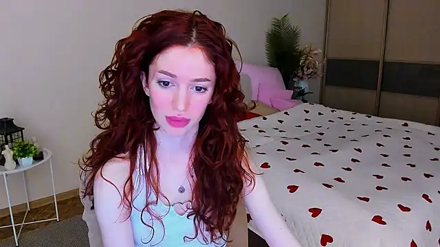 ChristinaConteeree online show from 05.10.26