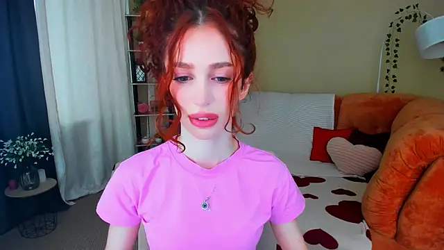 Snapshot of ChristinaConteeree chatting on 07.09.26 ChristinaConteeree online show from 07.09.26