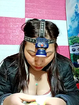 Love-Ly99 online show from 02.20.26