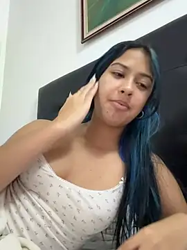 Snapshot of lynn9000 chatting on 02.19.26 lynn9000 online show from 02.19.26