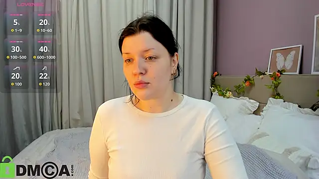 Snapshot of Michele_Greenn chatting on 09.28.25 Michele Greenn online show from 09.28.25