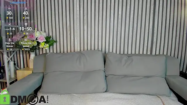 Snapshot of Michele_Greenn chatting on 10.15.25 Michele Greenn online show from 10.15.25