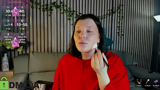 Snapshot of Michele_Greenn chatting on 11.30.25 Michele Greenn online show from 11.30.25