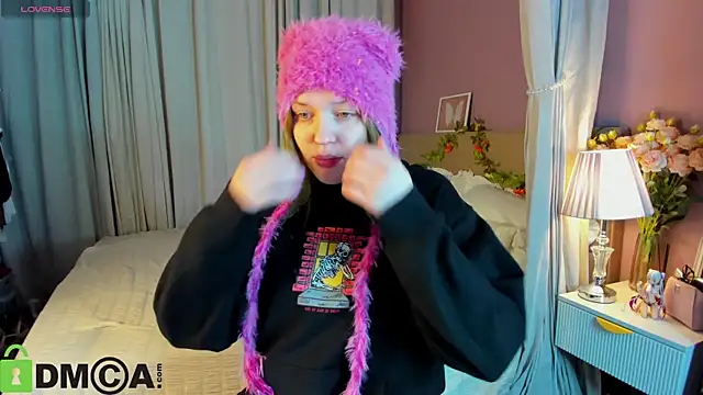 Michele Greenn online show from 01.11.26