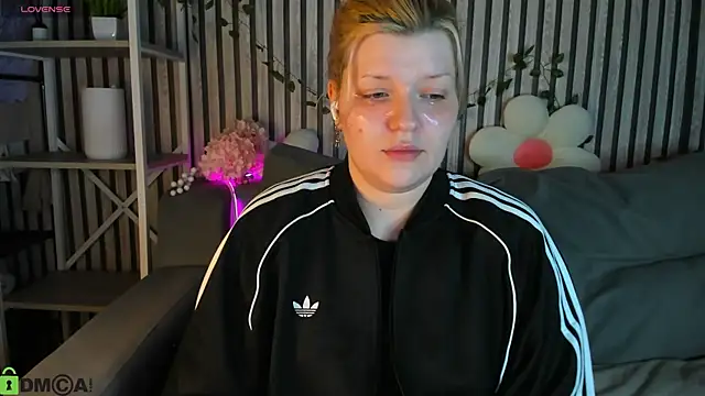 Michele Greenn online show from 07.06.26