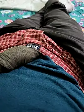 Snapshot of 9inchfuck chatting on 11.26.25 9inchfuck online show from 11.26.25