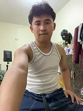 Snapshot of Adim-pinoy146 chatting on 06.25.26 Adim-pinoy146 online show from 06.25.26