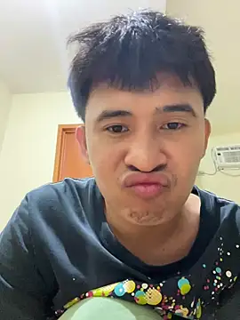 Snapshot of Adim-pinoy146 chatting on 07.13.26 Adim-pinoy146 online show from 07.13.26