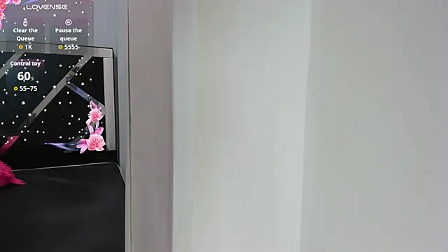 iisabella noa online show from 10.10.25