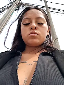 LunaHot 777 online show from 11.05.25