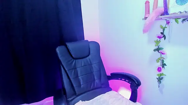 Snapshot of Cooperrosscute233 chatting on 09.16.25 Cooperrosscute233 online show from 09.16.25