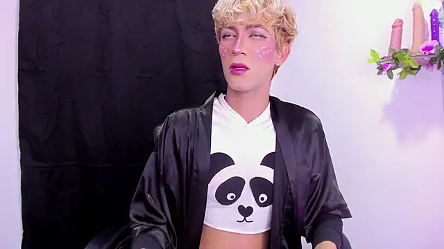 Snapshot of Cooperrosscute233 chatting on 09.19.25 Cooperrosscute233 online show from 09.19.25