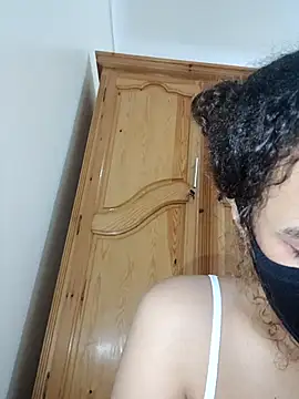 ghadiraa online show from 10.12.25