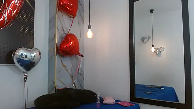 Snapshot of HannaHot_69 chatting on 02.19.26 HannaHot 69 online show from 02.19.26