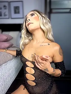 MystiqueXXX online show from 02.05.26