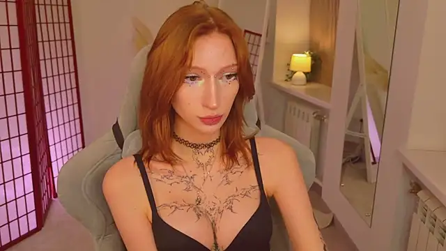 Snapshot of May_suki chatting on 02.26.26 May suki online show from 02.26.26