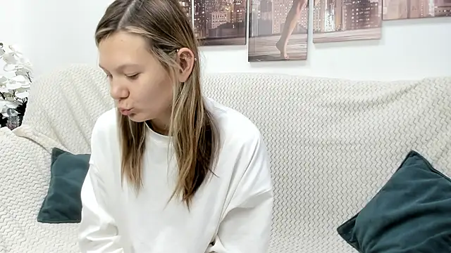 Sunny Sammy online show from 09.22.25