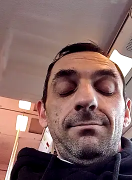 hotmen83 online show from 03.25.26