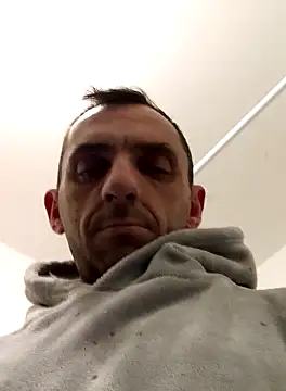 hotmen83 online show from 04.13.26