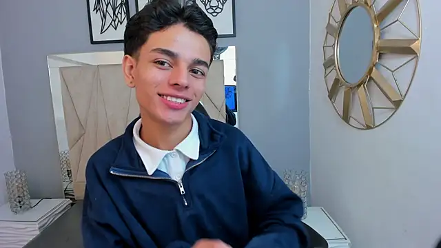 Snapshot of owen__johnson chatting on 10.11.25 owen johnson online show from 10.11.25