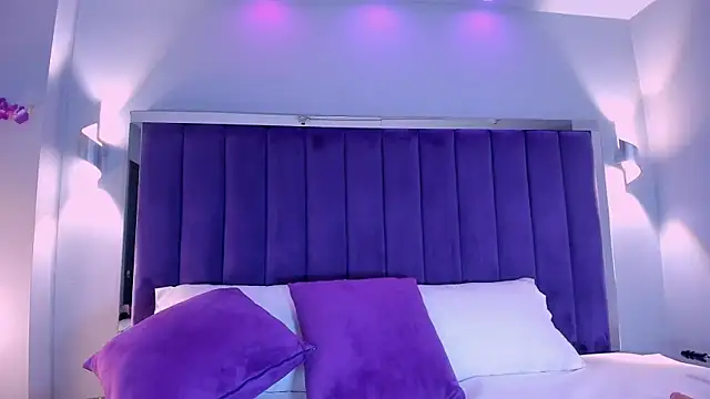 mia everly online show from 03.03.26